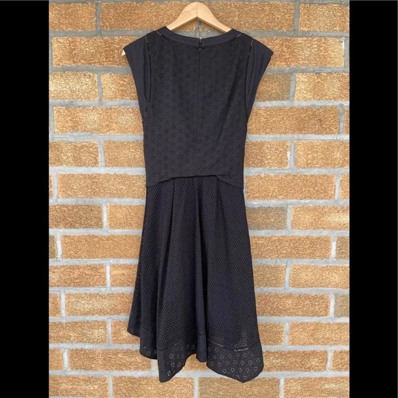Rebecca Taylor Mixed Eyelet Tie Waist Dress size 4 - Picture 10 of 12